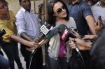 Preity Zinta at Girgaon Court on 22nd Jan 2013 (17).JPG